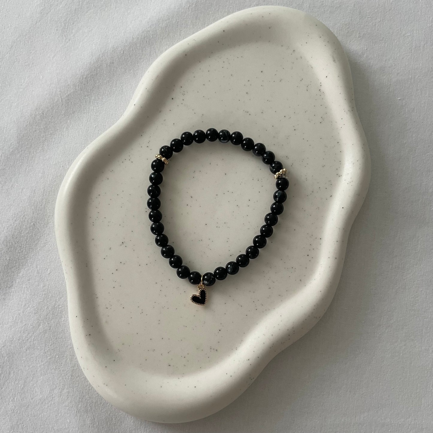 Tasbih bracelet en acrylique - noir